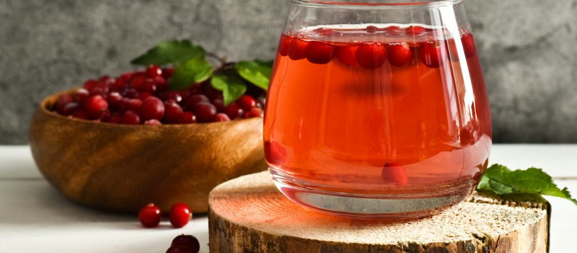 Le jus de canneberge est-il efficace contre les infections urinaires ?